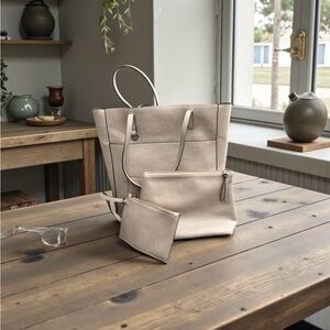 Steve Madden Beige 3 Pc Tote Set Bag Wristlet Pouch Neutral